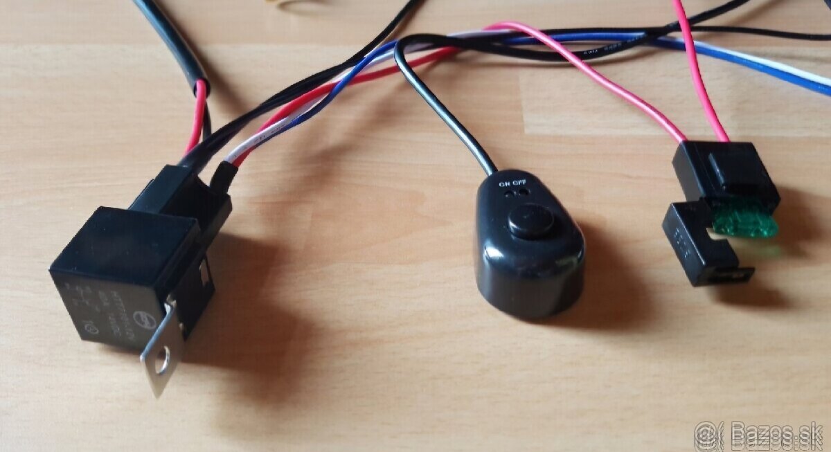 Kabeláž na led rampy - svetla
- 3