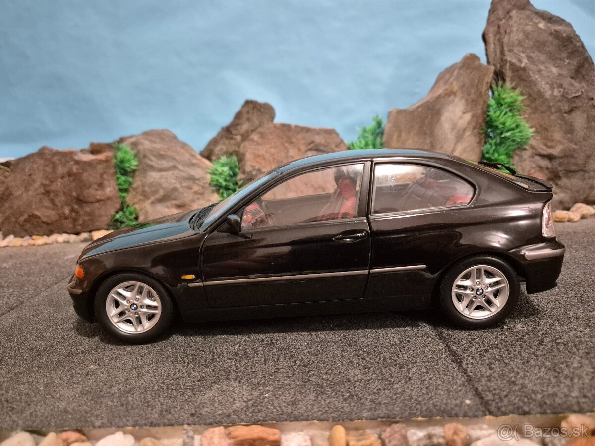 Prodám model 1:18 BMW 325Ti compact - 3
