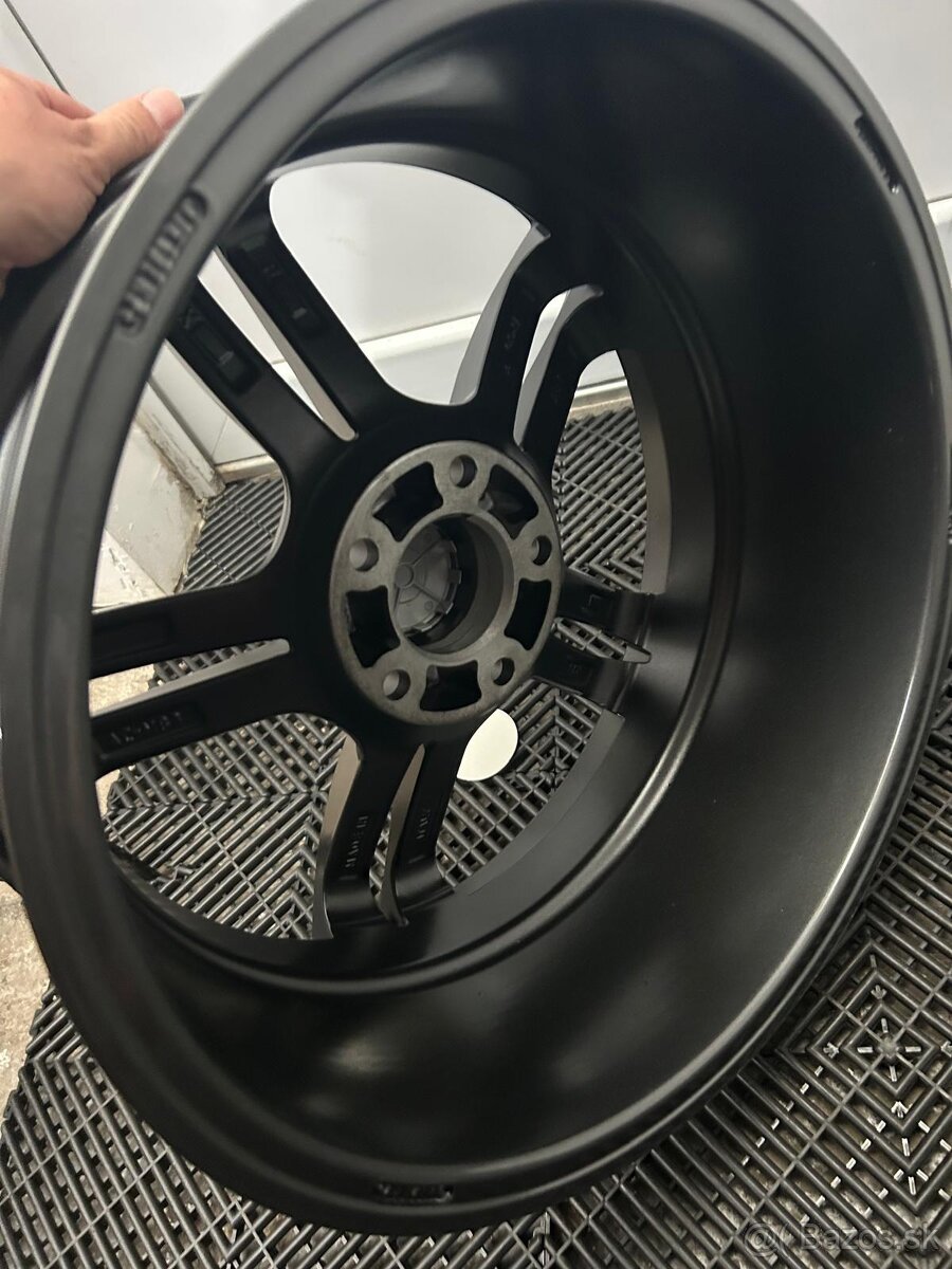 Avus Ac-Mb3 5x120 r18 - 3