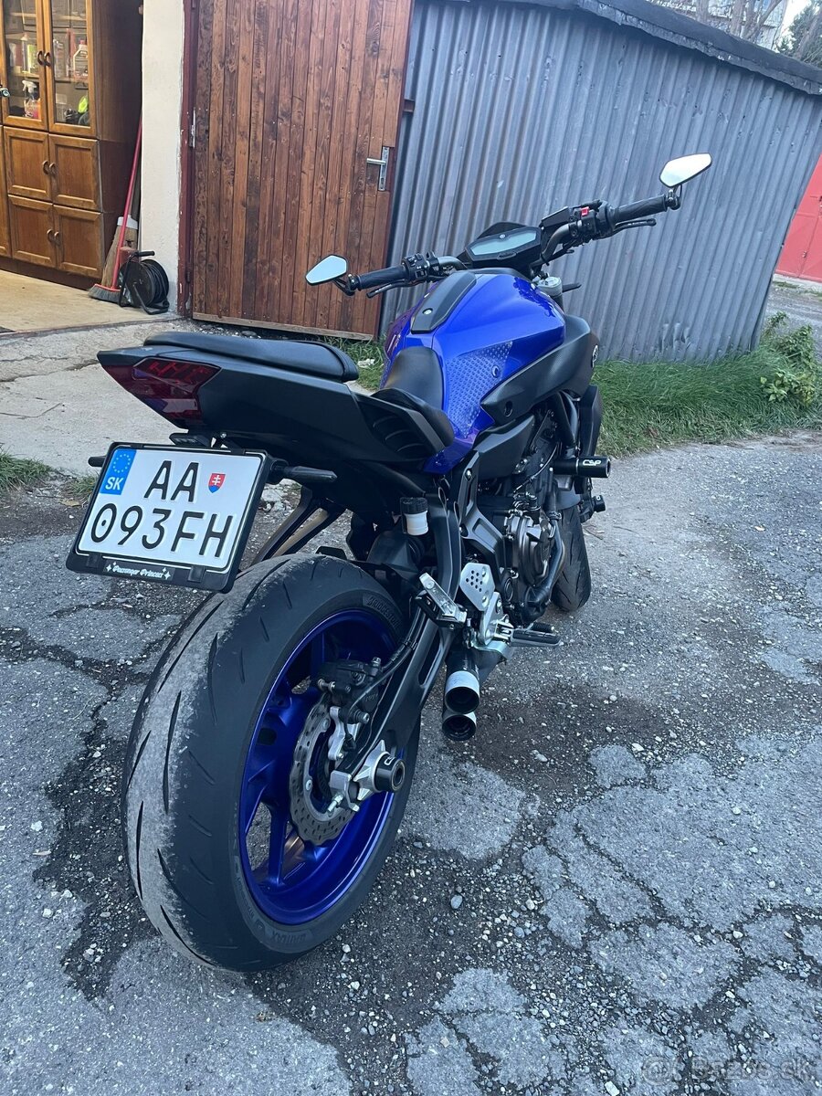 Yamaha MT-07 ABS, športový výfuk - 3