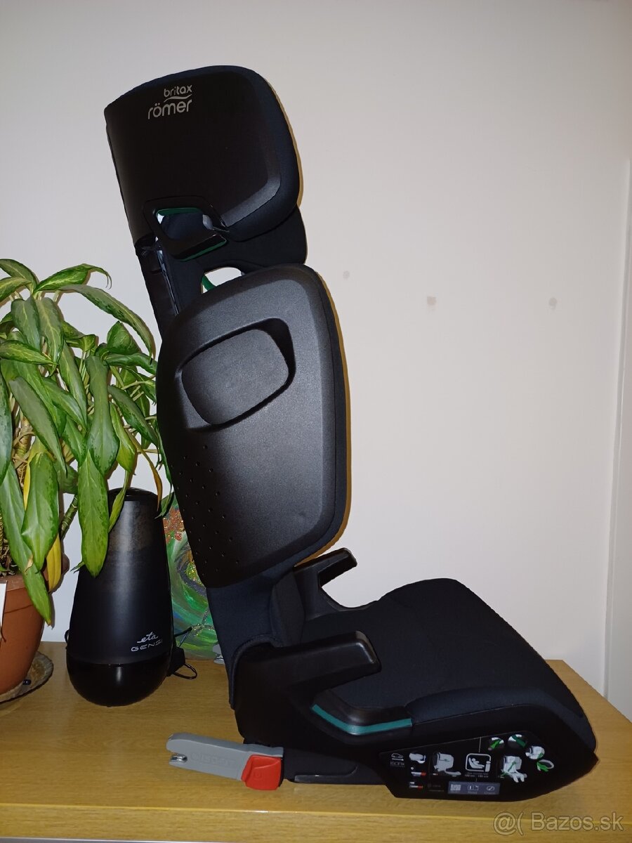Britax Romer KIDFIX M i-Size, 100-150 cm 15-36 kg - 3