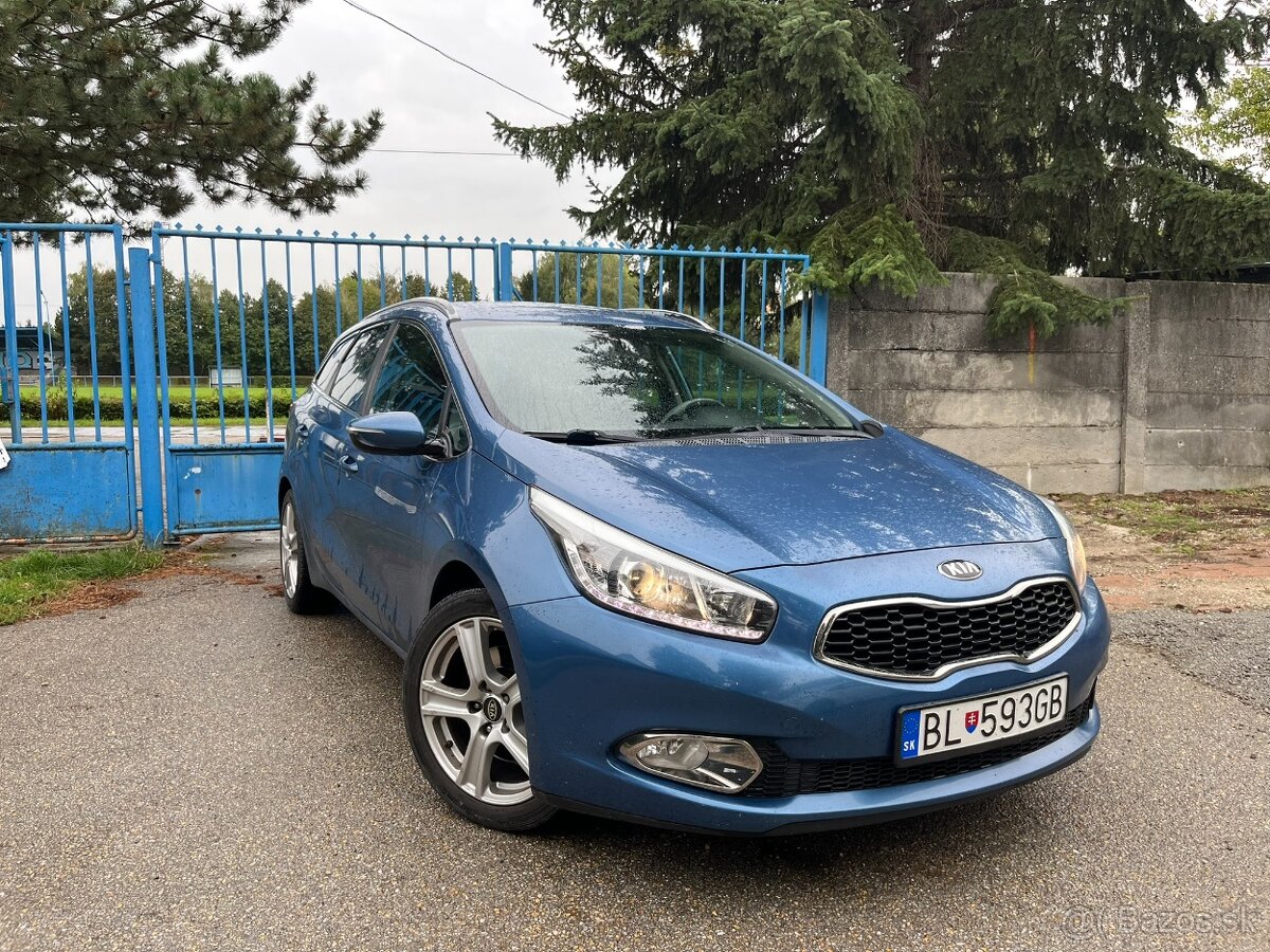 KIA Ceed Combi 1.4 CVVT - 3