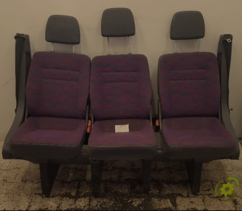 Trojsedacka Mercedes w638 - 3