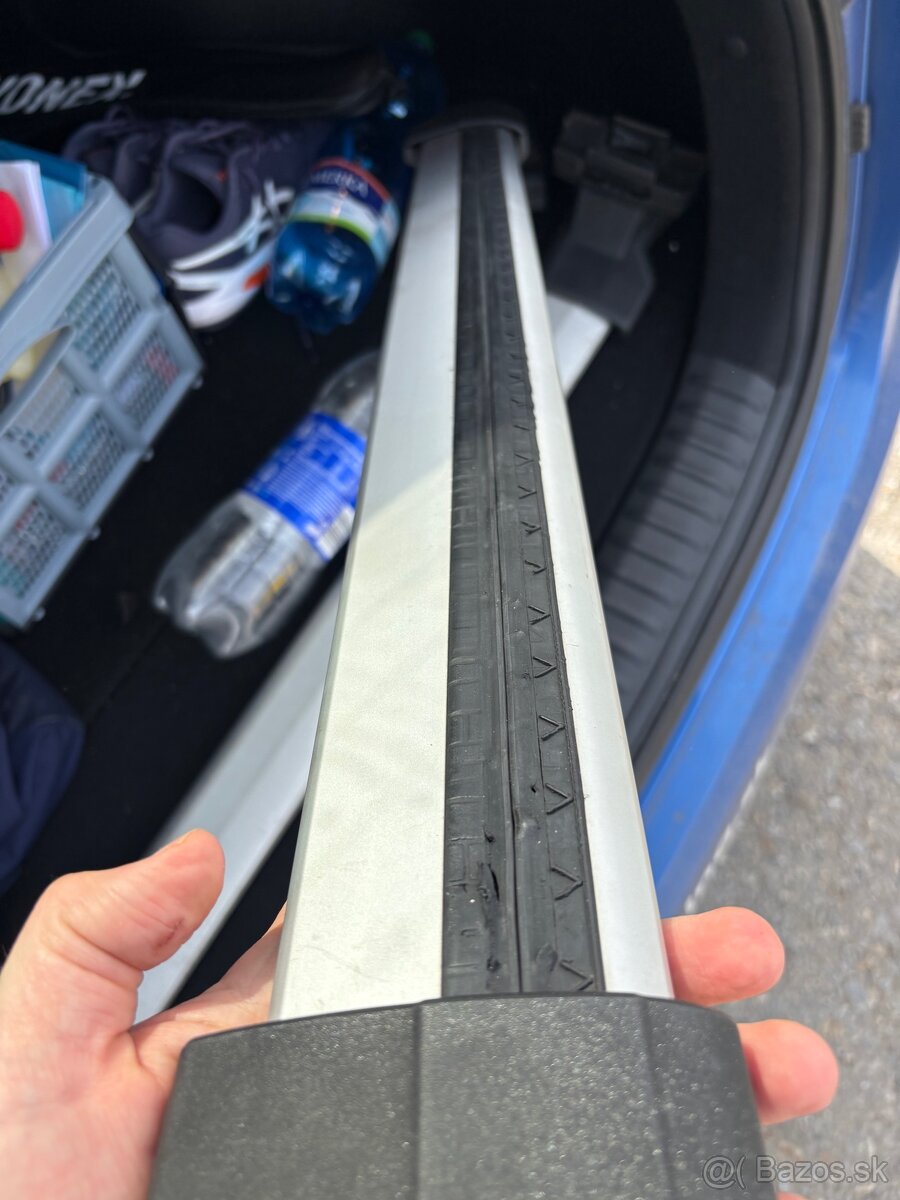 Priečniky THULE WingBar Evo – Kia Ceed / Hyundai i30 - 3