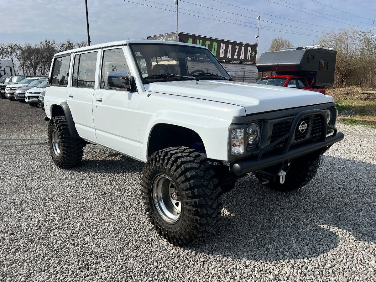 Nissan Patrol wagon 2.8td
