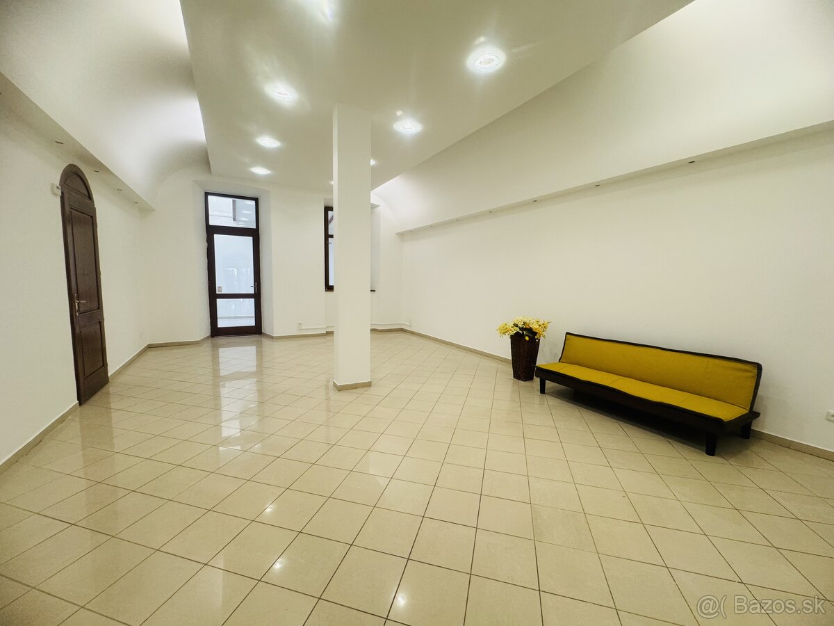 Prenájom reprezentatívnych kancelárií 80 m² v srdci Ži - 3