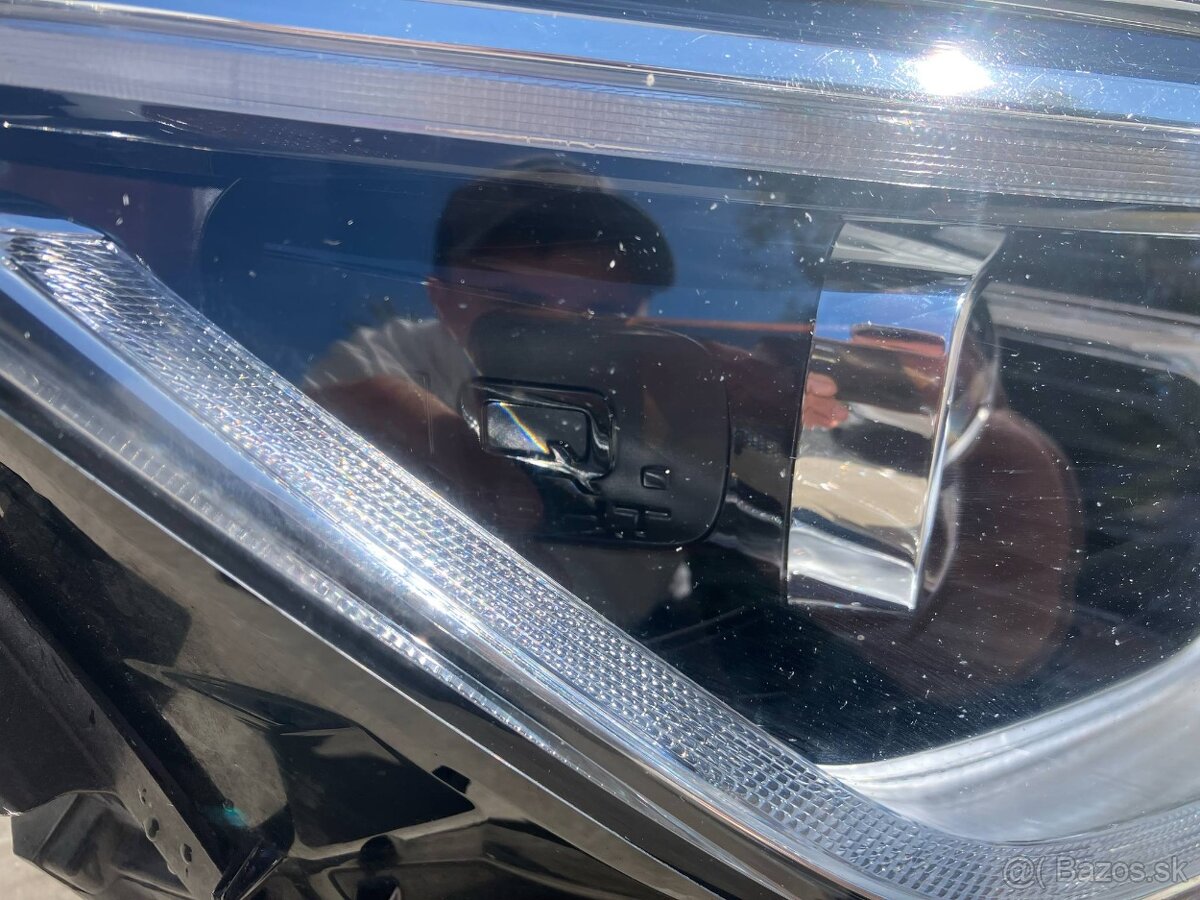 VW GOLF 8 VIII 2020- PRAVÉ PREDNÉ SVETLO IQ LIGHT - 3