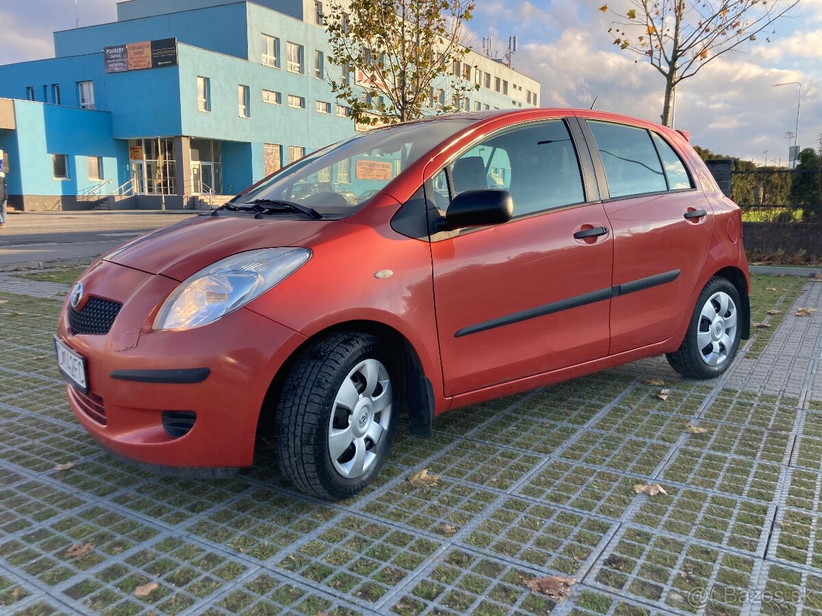 Toyota Yaris 1,3VVTi, kúpené na SK - 3