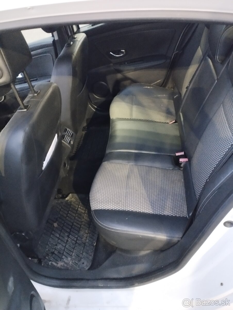 RENAULT FLUENCE 2012 dci - 3