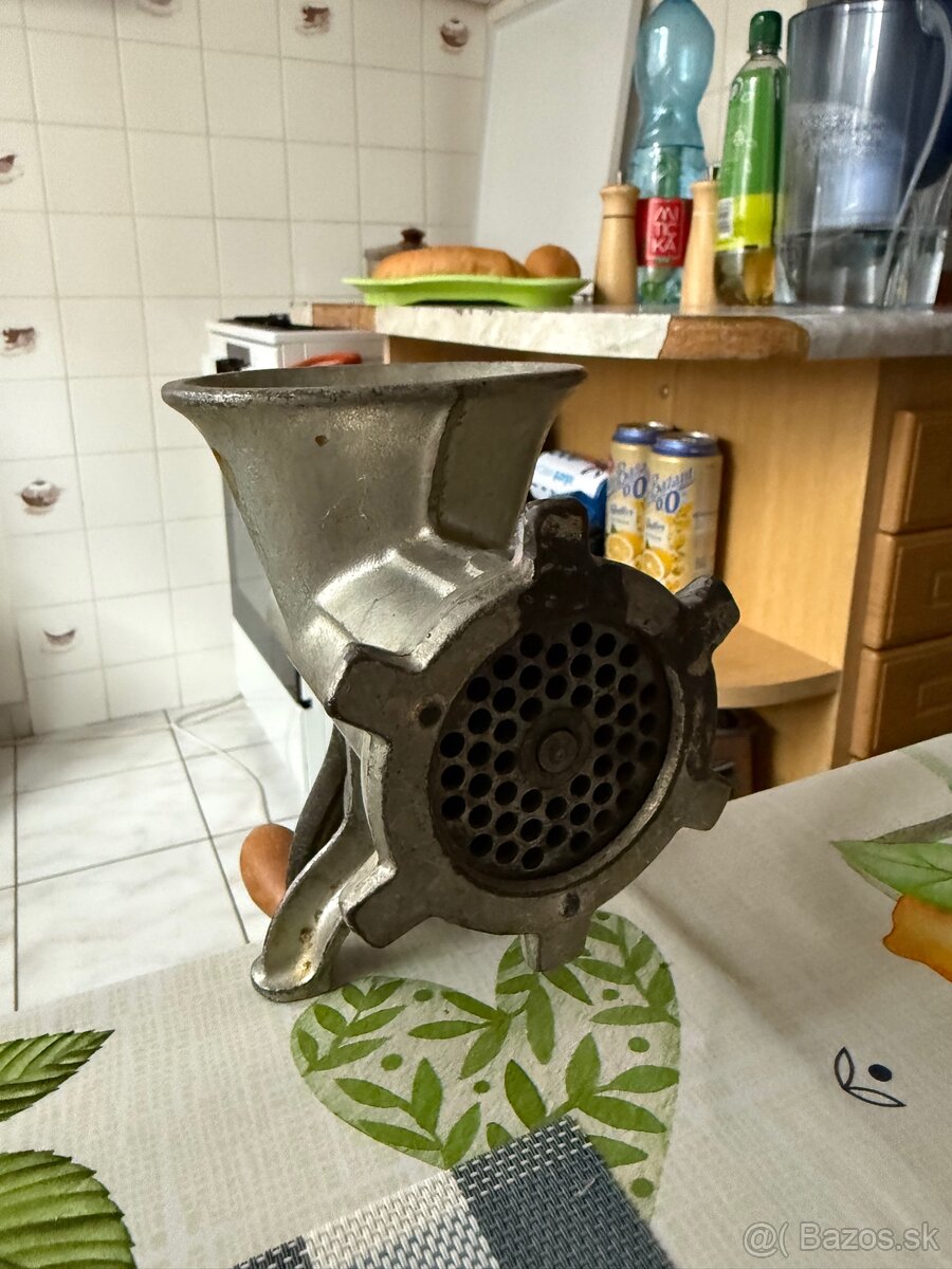 Retro mlynček na mäso - 3