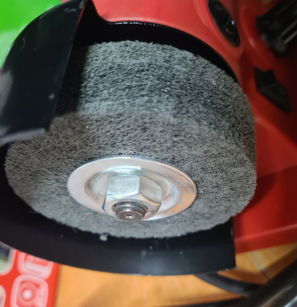 Stolova brúska univerzállna - 3