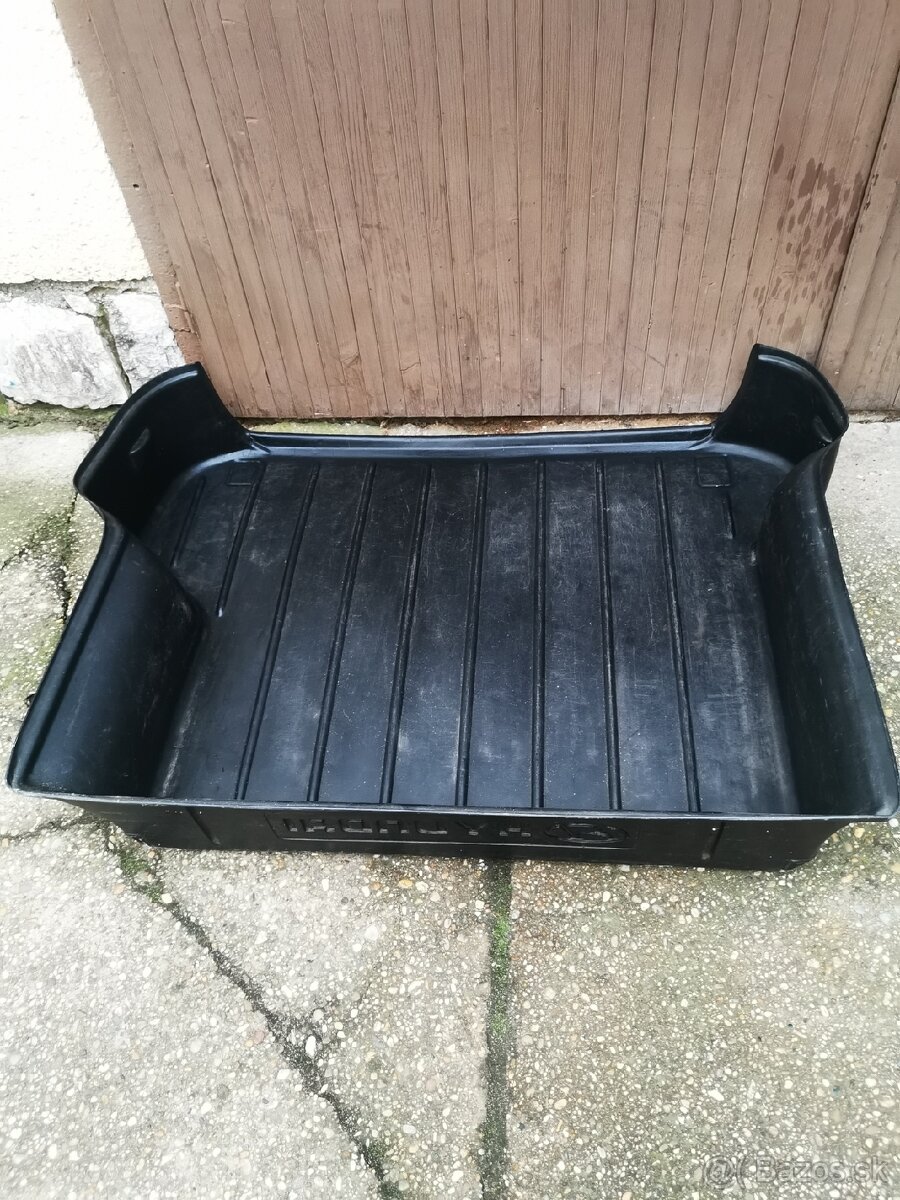 Hyundai terracan plastová vanička do kufra. - 3