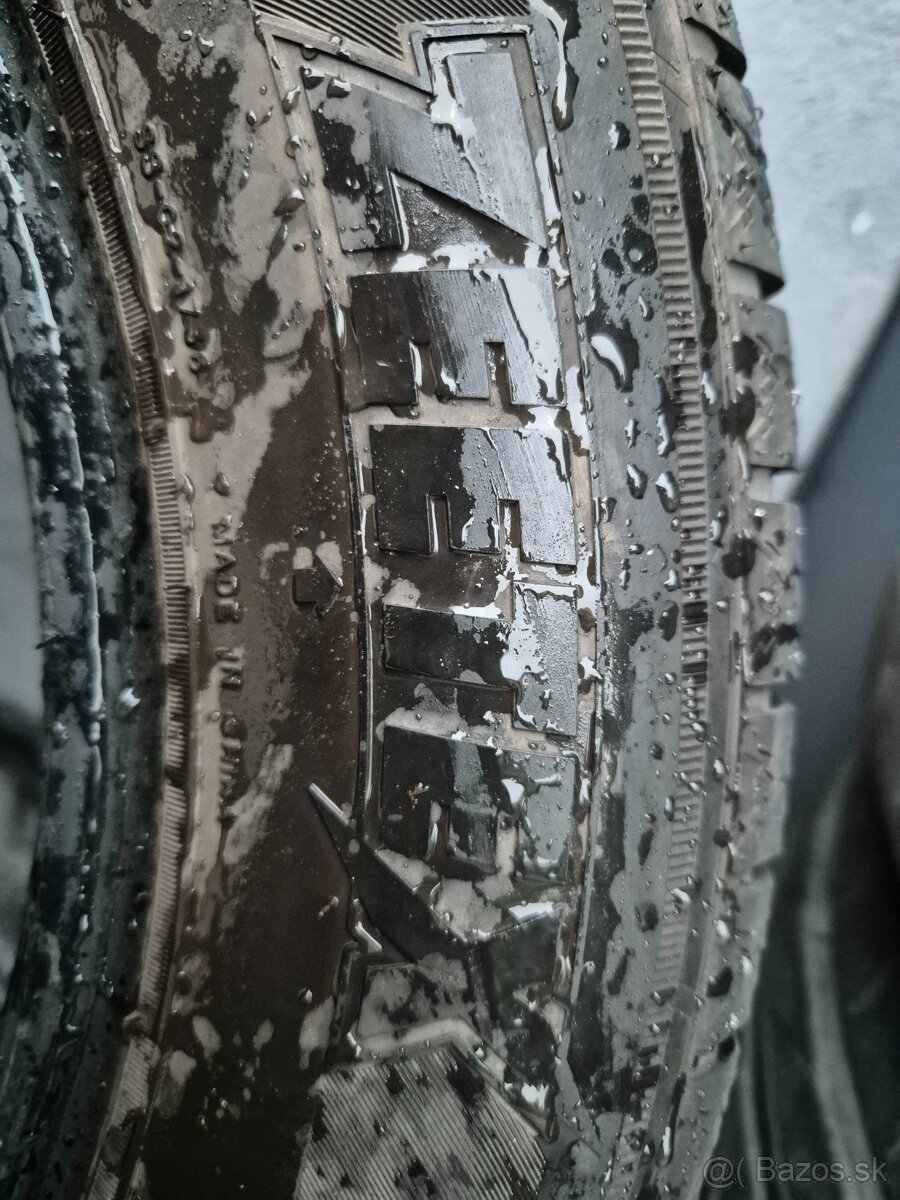 Predam zimne pneu 2x 215/55R16 Zeetex - 3