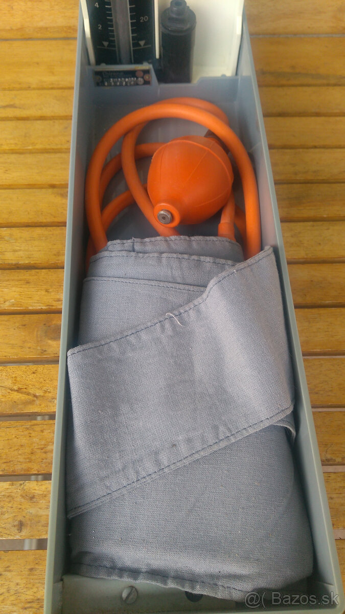 Merač tlaku krvi analógový - 3