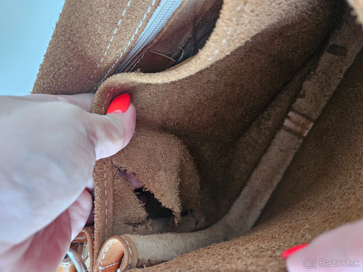 Kožená crossbody kabelka - 3