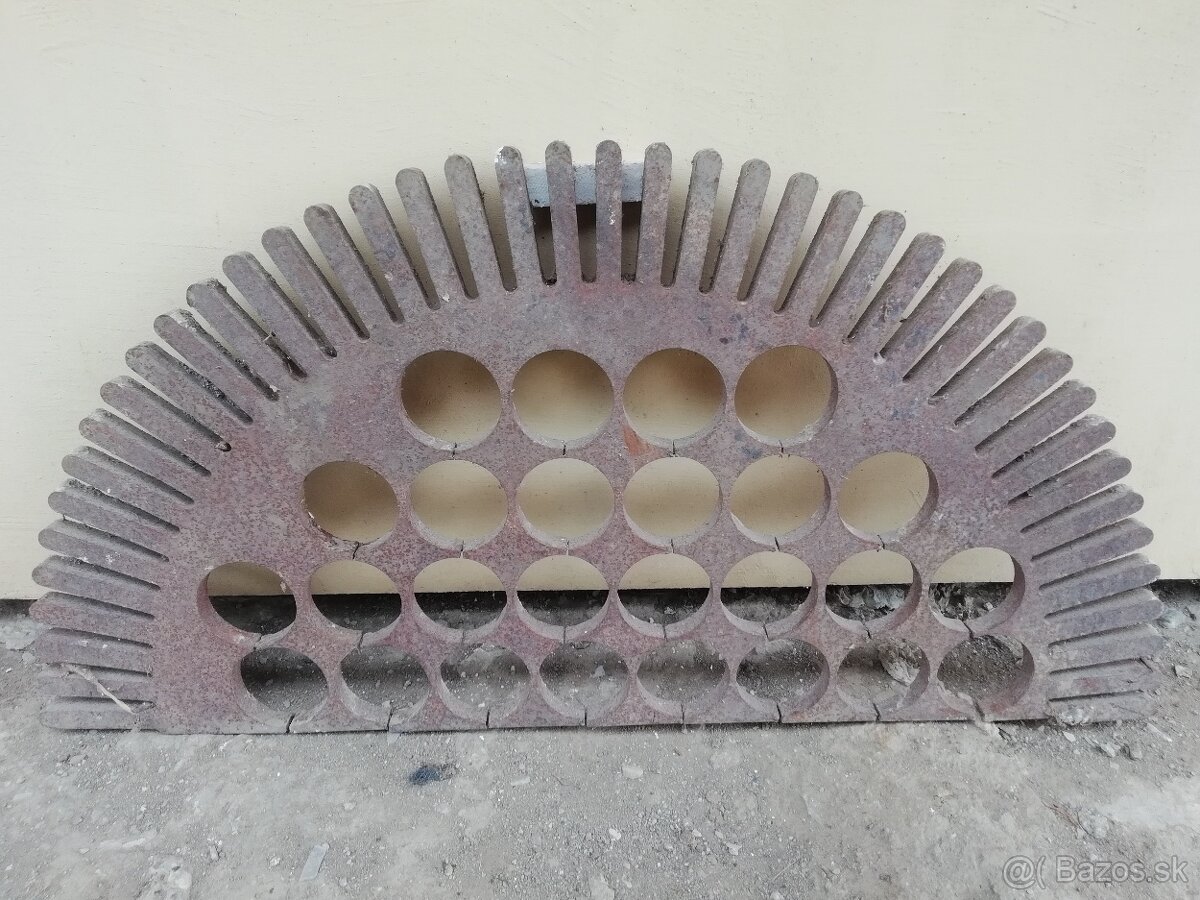 Umelecký artefakt - 3