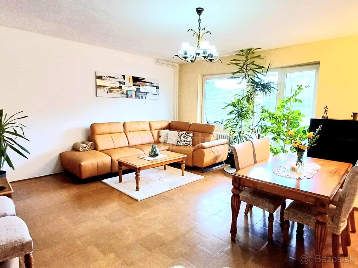 Na predaj veľký útulný RD v krásnom prostredí - Kol… - 3