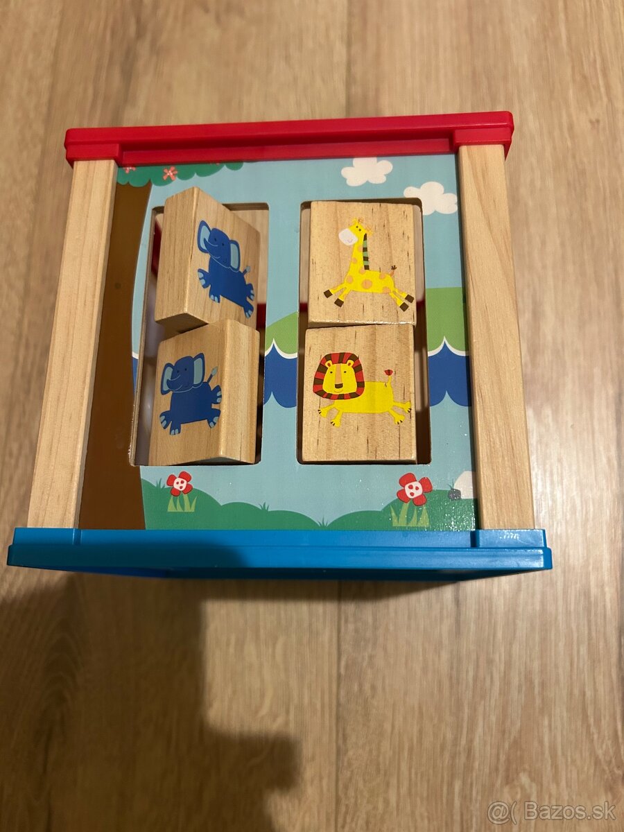 Drevená interaktívna hračka - 3