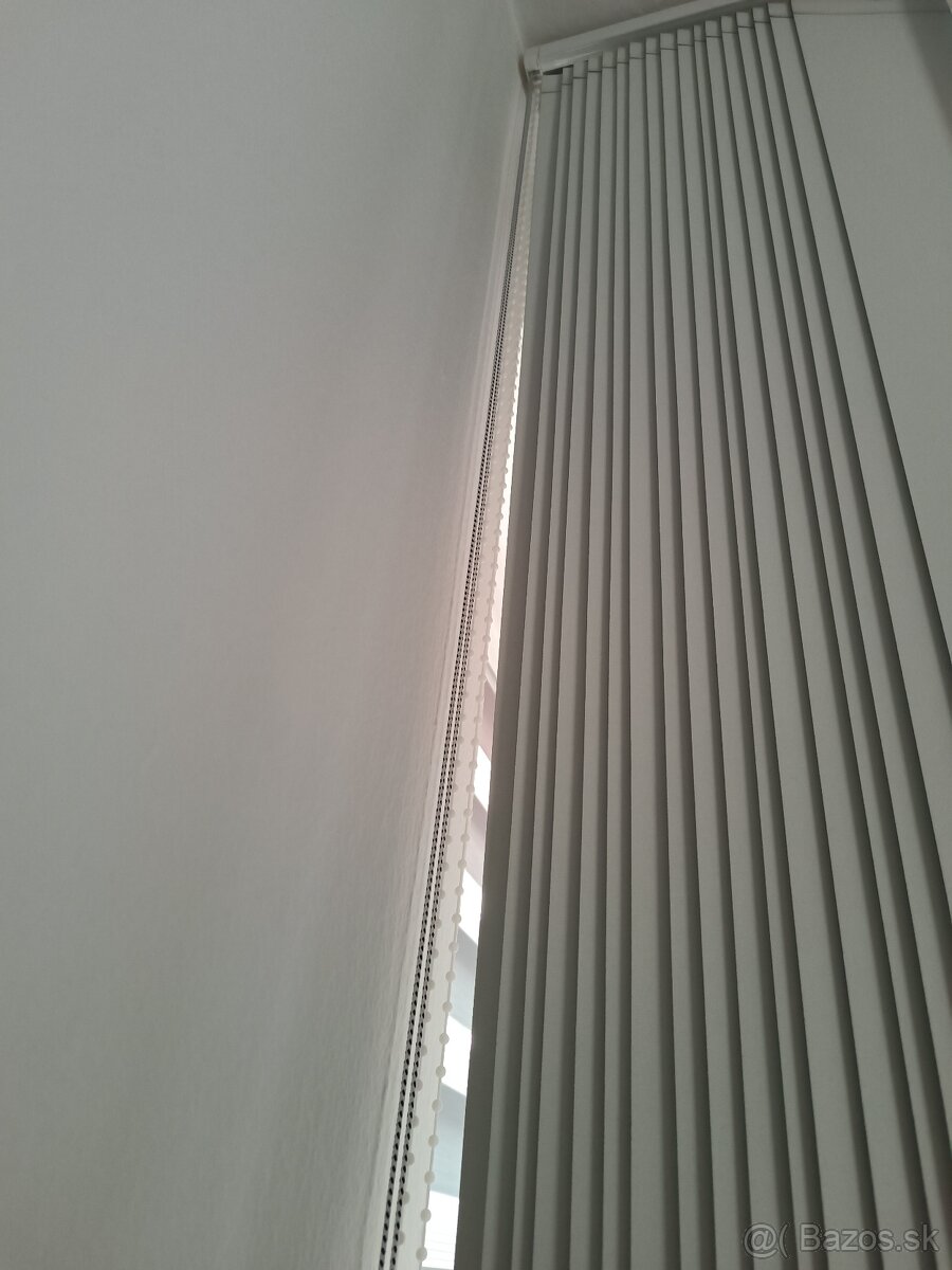 Vertikalne žalúzie 3m x 2,7m - 3