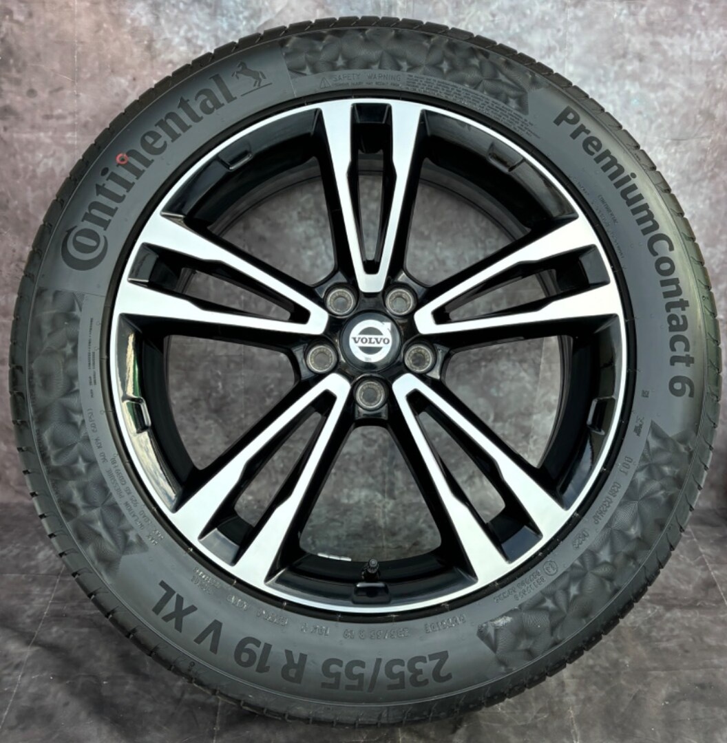 Letní top sada Volvo XC60 235/55R19 Dot23 99% - 3