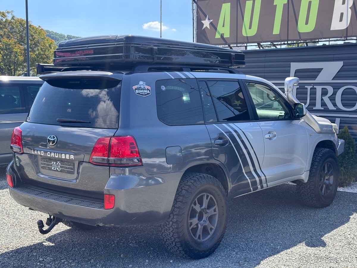 Toyota Land Cruiser 200 4.5D V8 - 3