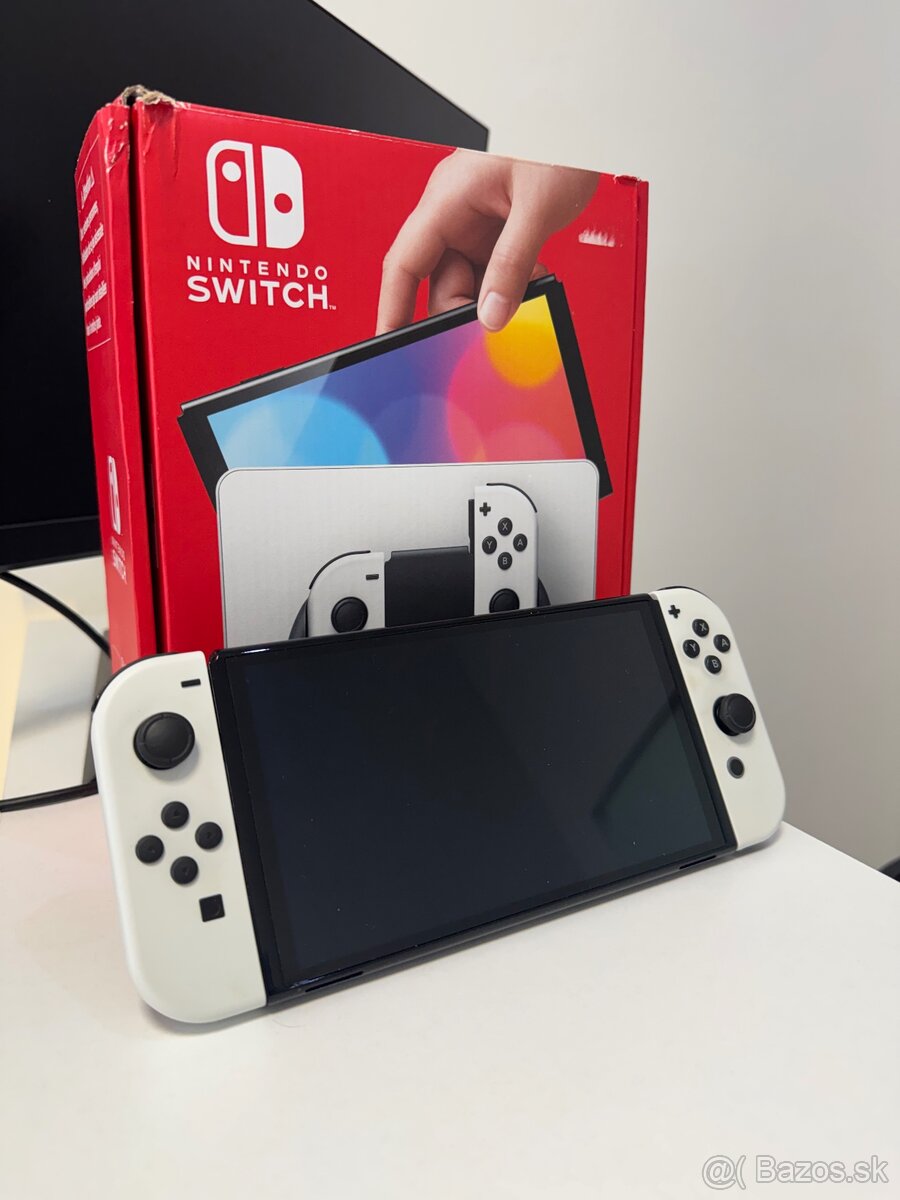 Nintendo switch oled v záruke - 3