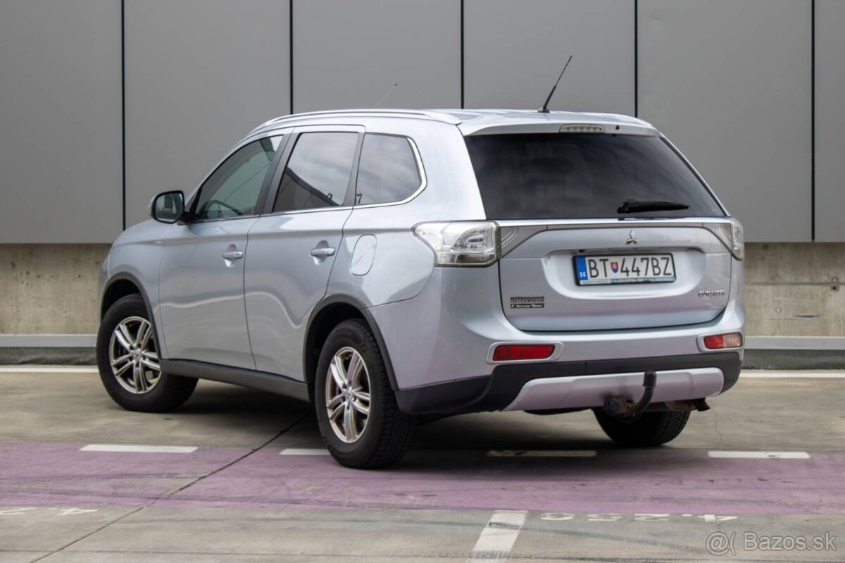 Mitsubishi Outlander 2.2 DI-D Intense - 3