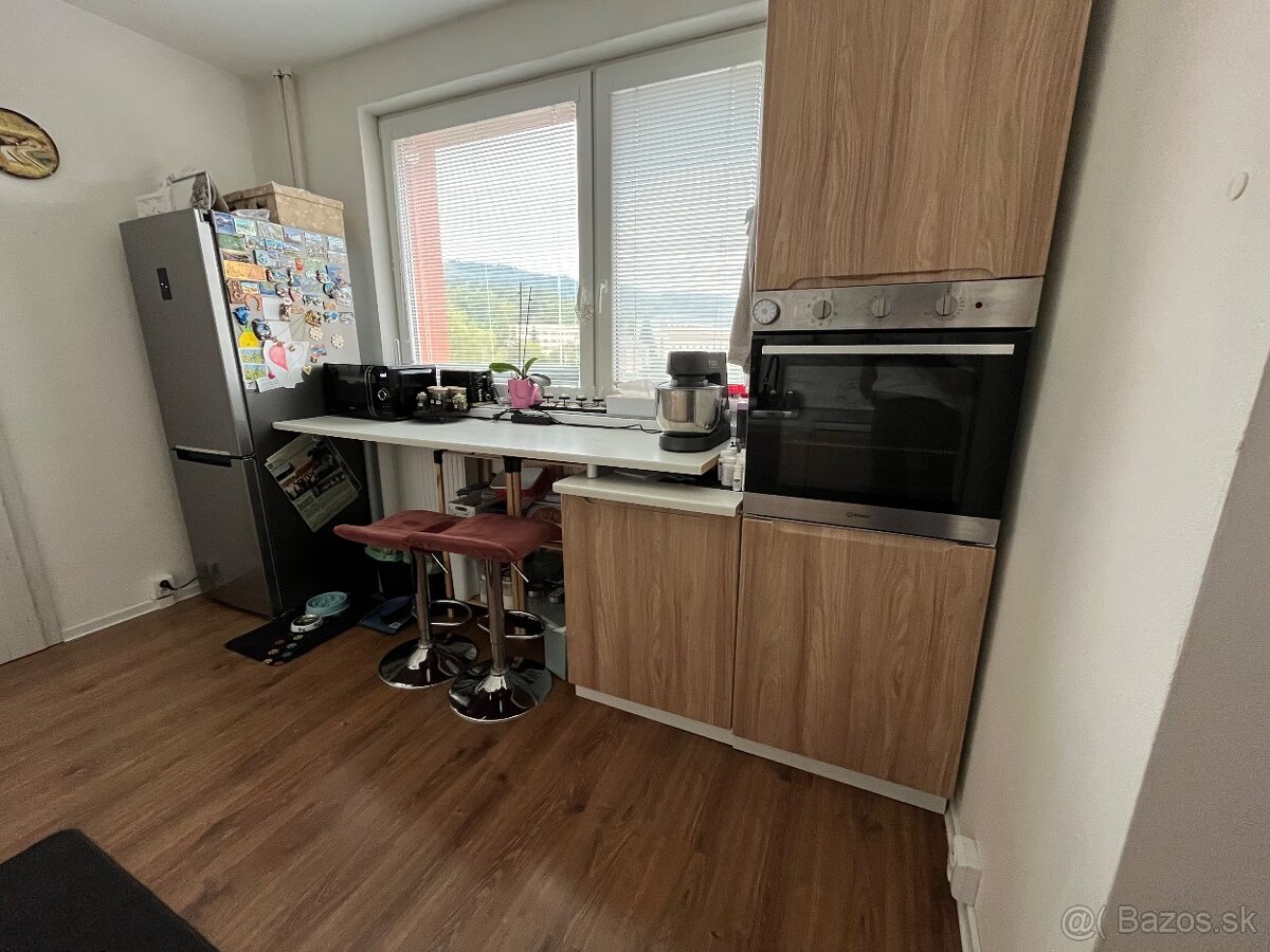 Priestranný 3 izbový byt sídlisko SNP Prakovce - 3