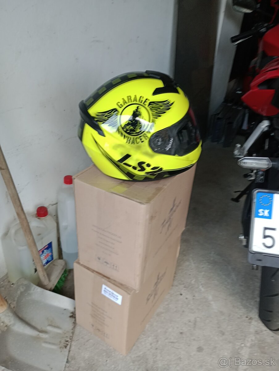 Predám prilbu - 3