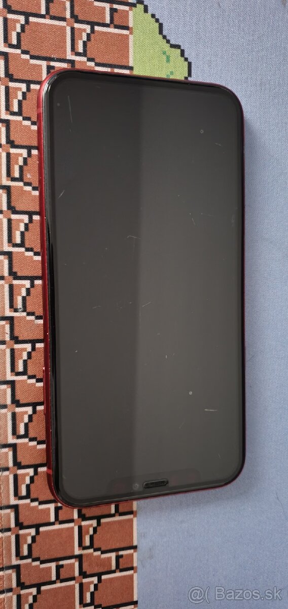 Iphone 11 64GB Červený - 3