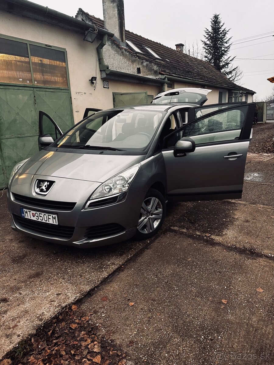 Peugeot 5008 - 3