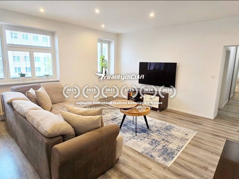 2-izbový byt v centre mesta Hlohovec - 3