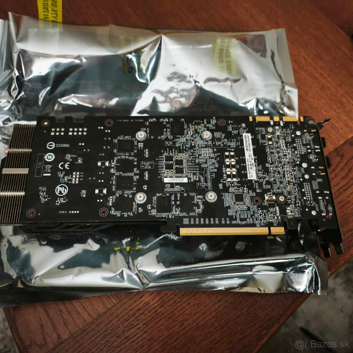 graficka karta GIGABITE gv-n970WF30c-4gd rew:1.1 - 3