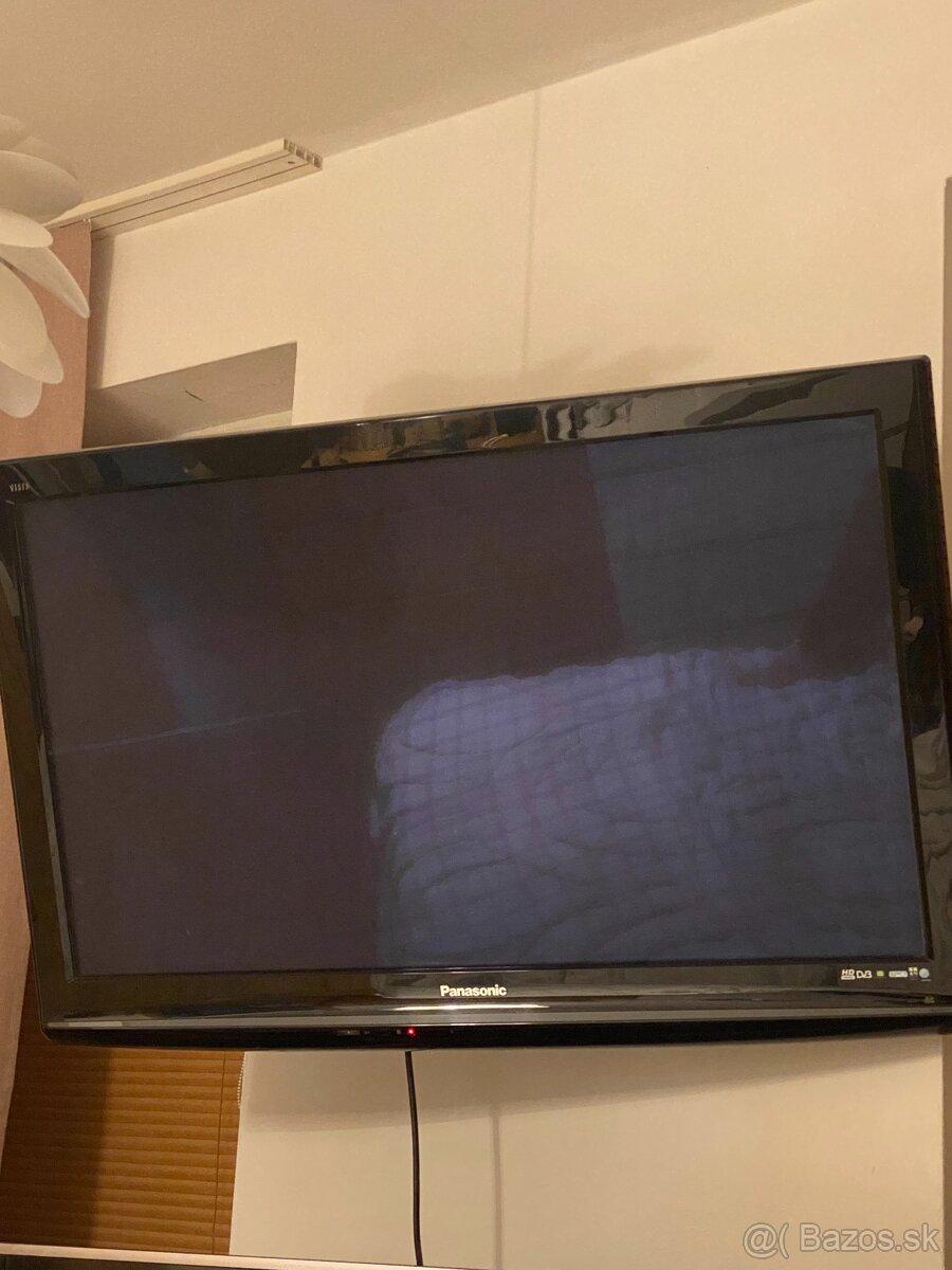 Predam TV Panasonic TX-P42X10E - 3