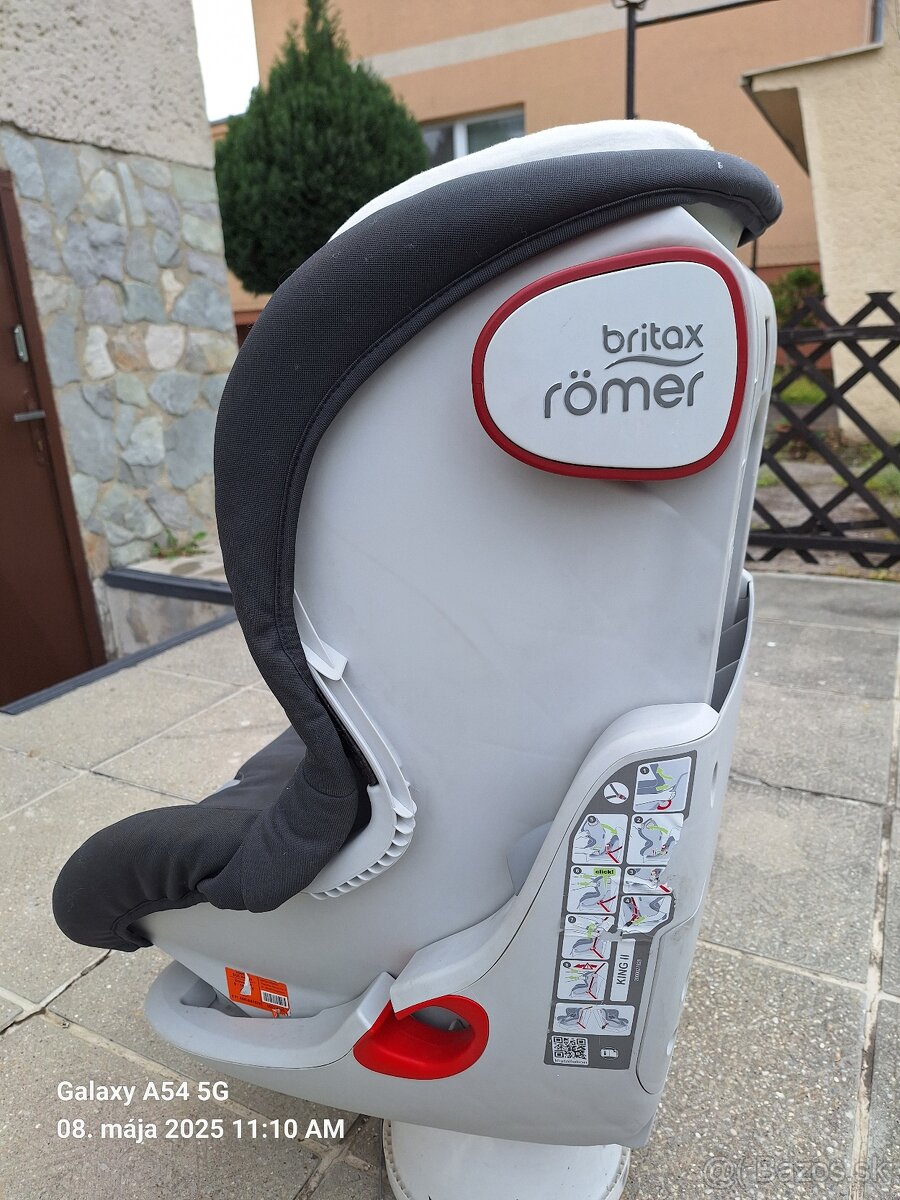 Predam autosedacku Britax - 3