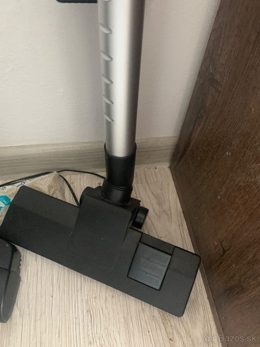 Predám vysávač - 3