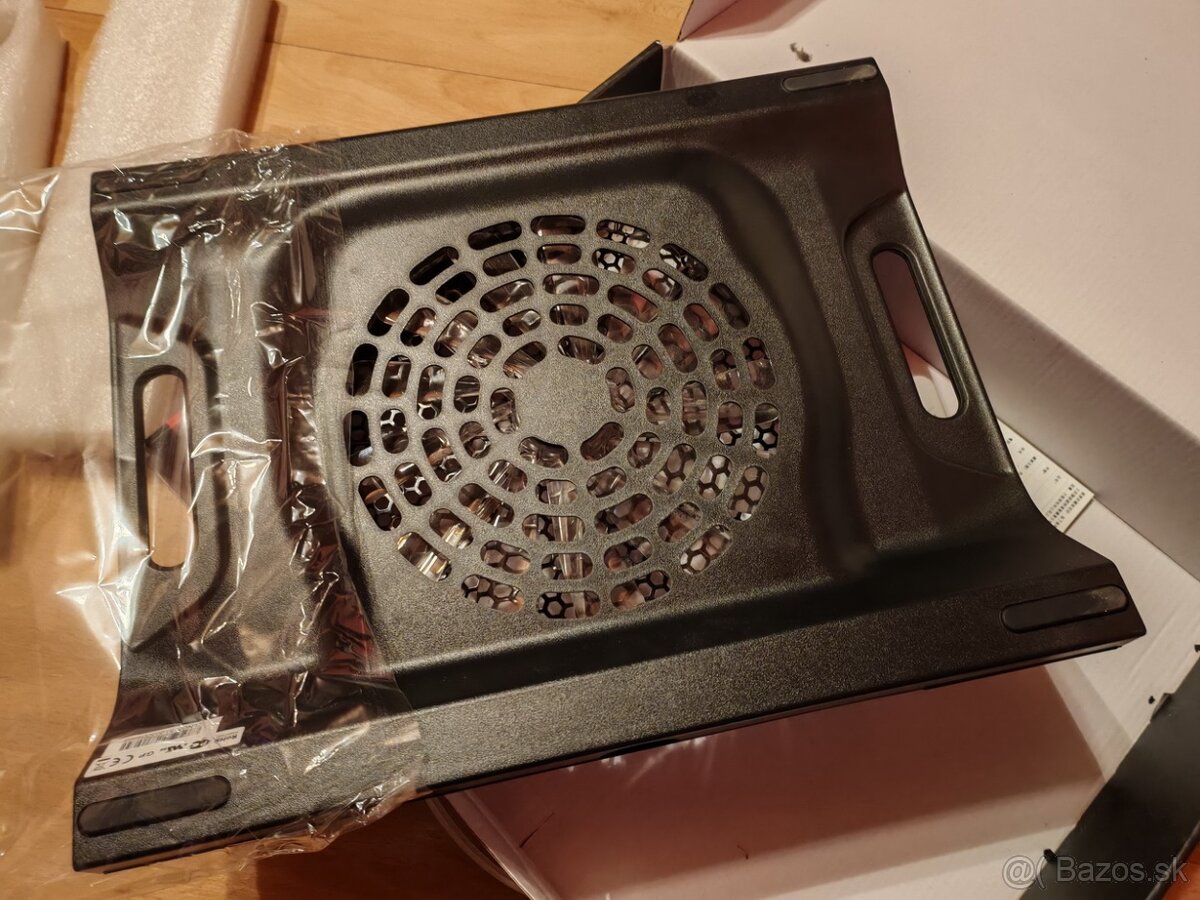 Chladiaca podložka pre notebook Therlmaltake - 3