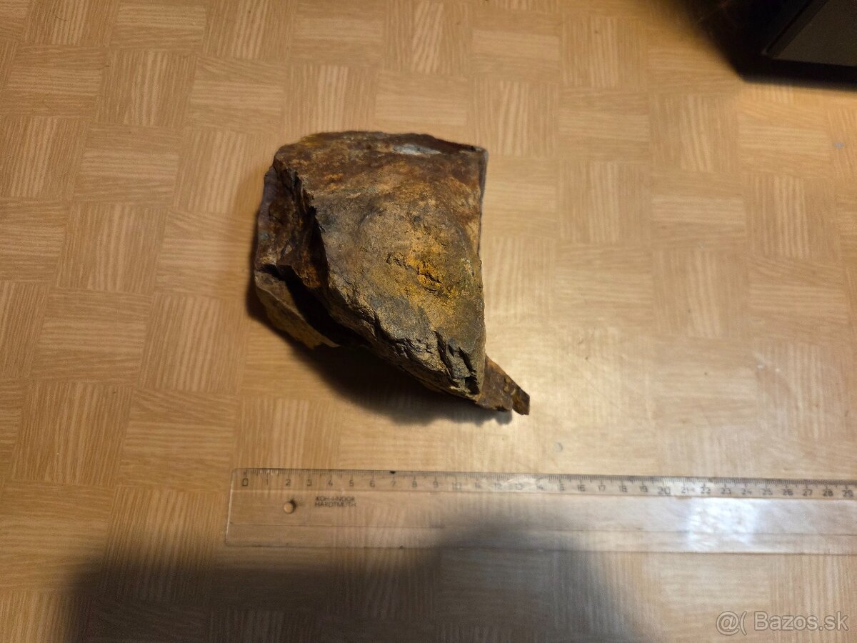 Uránový minerál #30 - (Muráň, SR) - 3