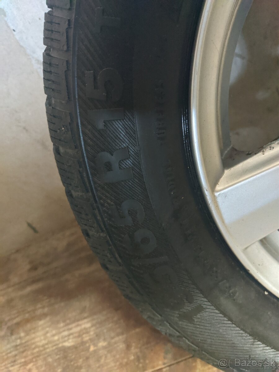 Zimne Barum 195/65/r15 na diskoch - 3