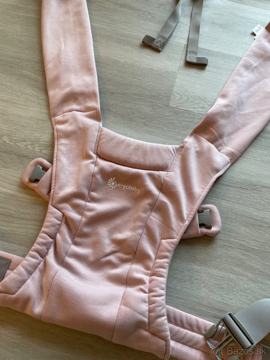 ERGOBABY | NOSIČ EMBRACE - SOFT KNIT - BLUSH PINK - 3