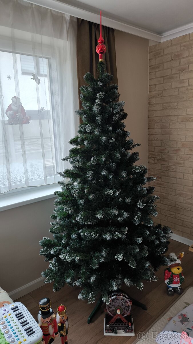 Vianočný stromček 220 cm - 3