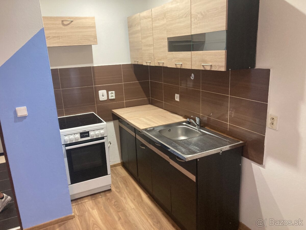 1+1 byt ul. Mierova Čadca 45m2 - 3