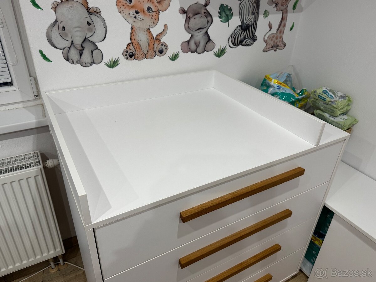 Komoda s prebaľovacím pultom - 3
