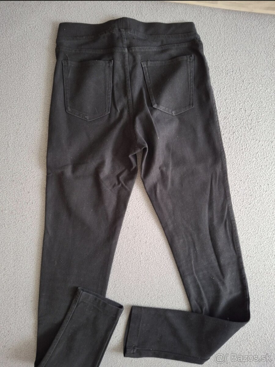 Dievčenské čierne džegíny. - 3