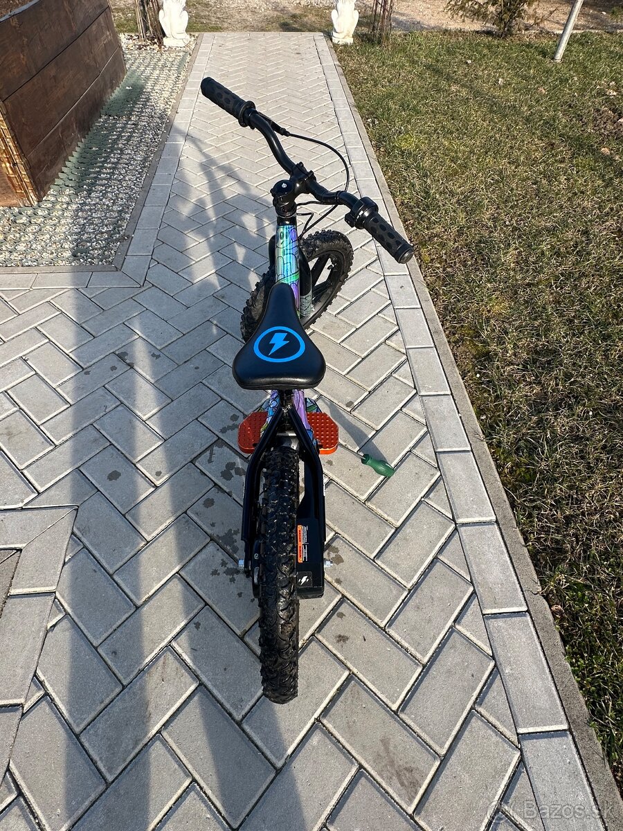 STACYC 16eDRIVE BRUSHLESS odrážadlo - 3