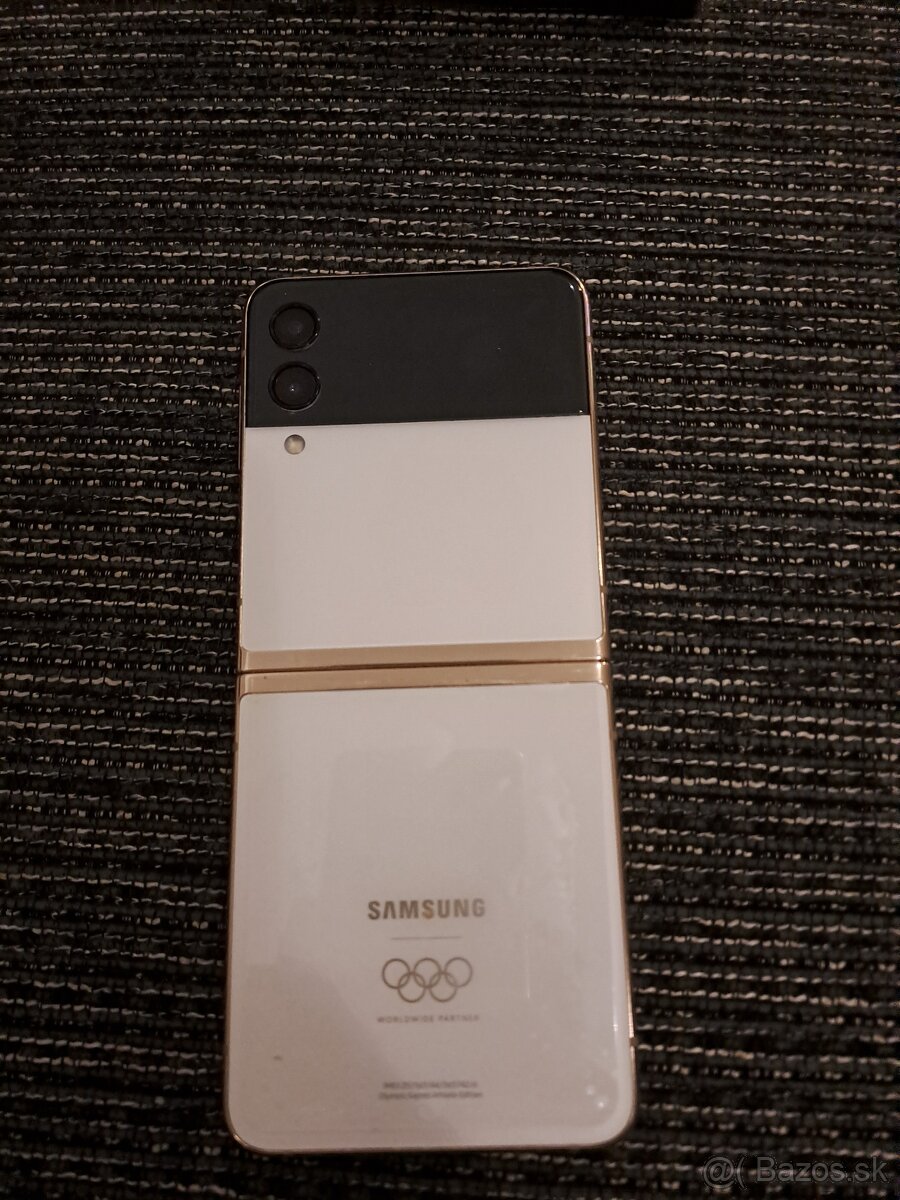 Samsung Z Flip 3 Olympic - 3