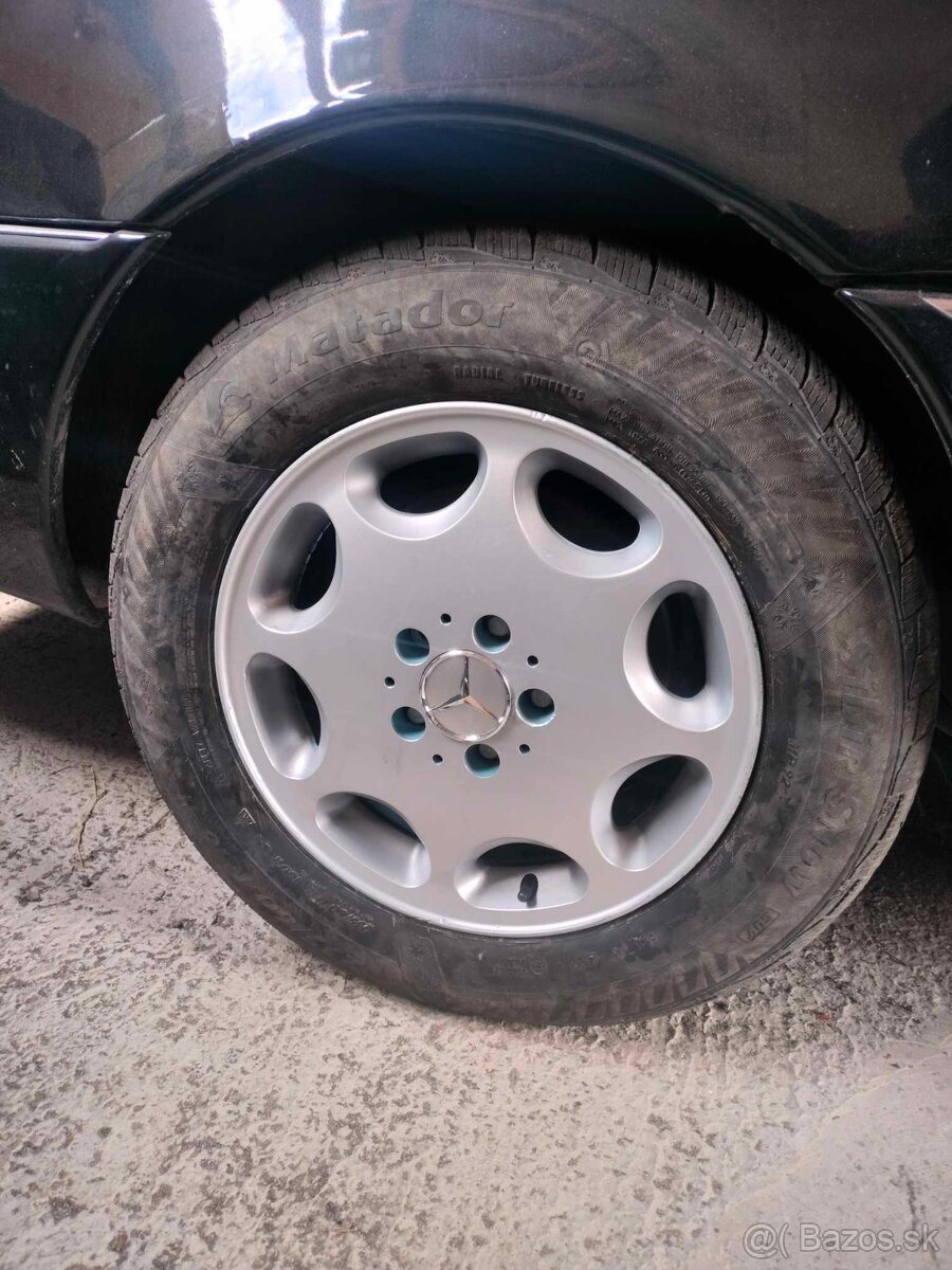 ❄️4ks alu disky orig. MB 5x112 r16 pneu 235/60 R16 6mm - 3