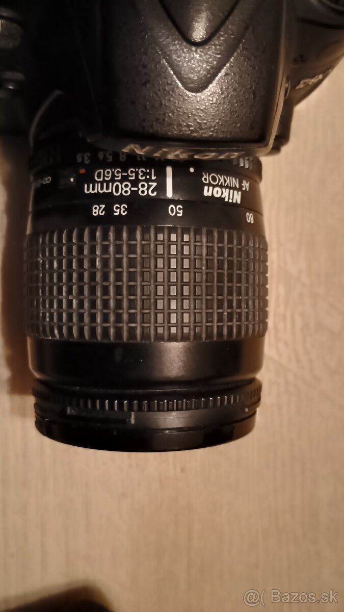 Nikon D90 + Nikon AF 28-80mm - 3