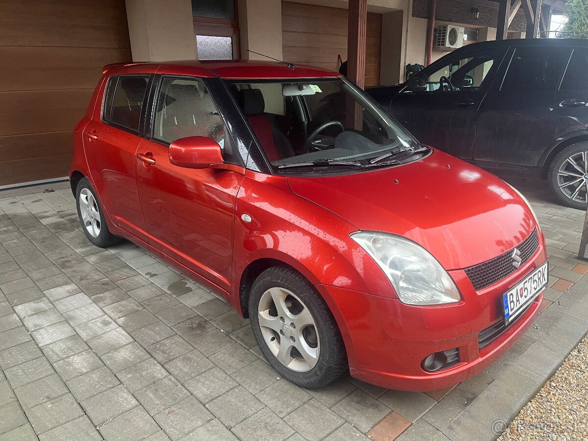 Suzuki Swift 1.3 GLX ABS, A/C - 3