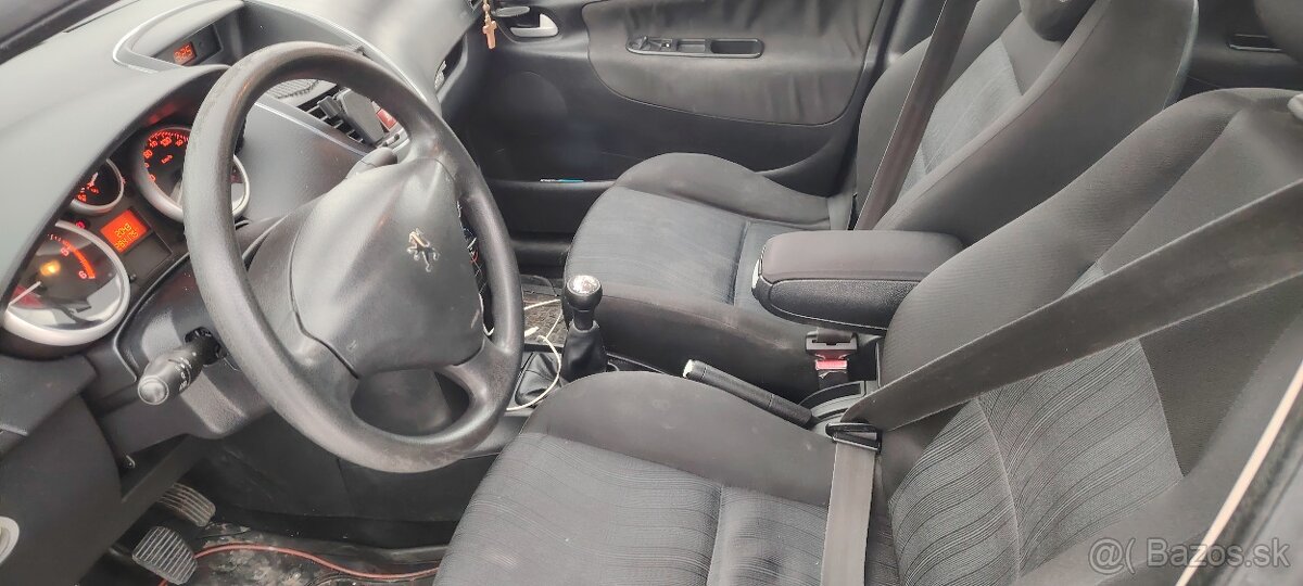 Predám Peugeot 207sw 1,6hdi 66kw - 3